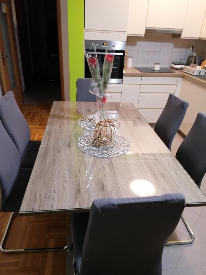 Apartment Marija Traù Esterno foto