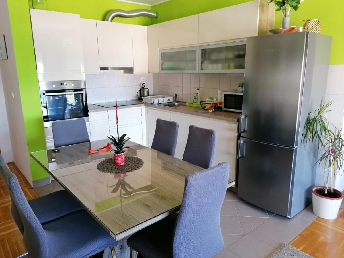 Apartment Marija Traù Esterno foto